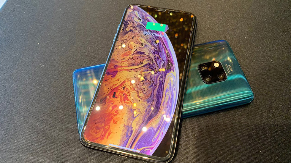 iPhone 11 сможет заряжать другие устройства без проводов