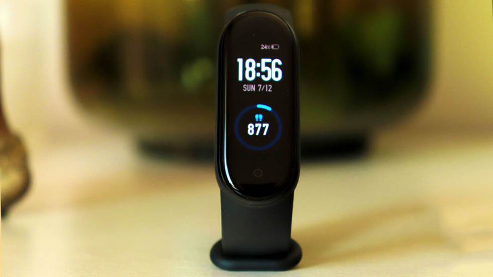 Привыкайте. Глобальная модель Xiaomi Mi Band 5 называется иначе